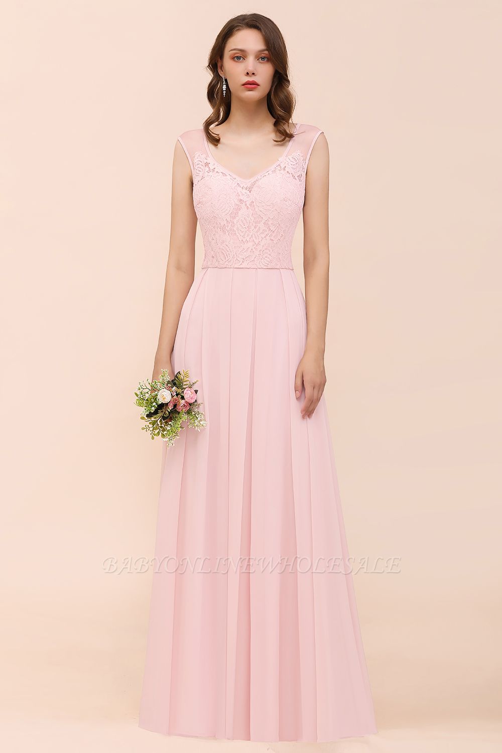 Romantic Sleeveless Lace Chiffon Wedding Guest Dress V-Neck Bridesmaid Dress