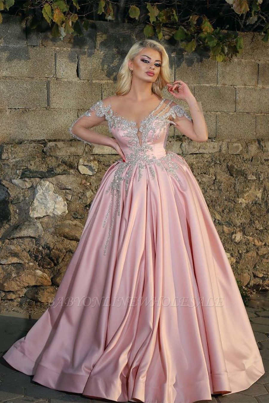 Glamorous Princess V Neck manches longues robes de bal avec des perles | Robes de bal roses pas chères