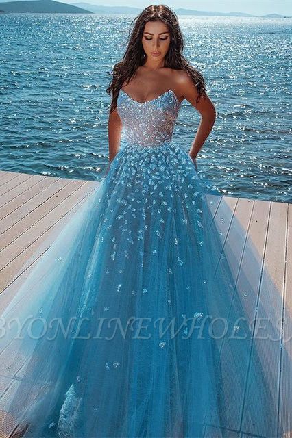 Vestido de formatura elegante borboleta azul celeste sem alças Sweetheart Tule Sparkle