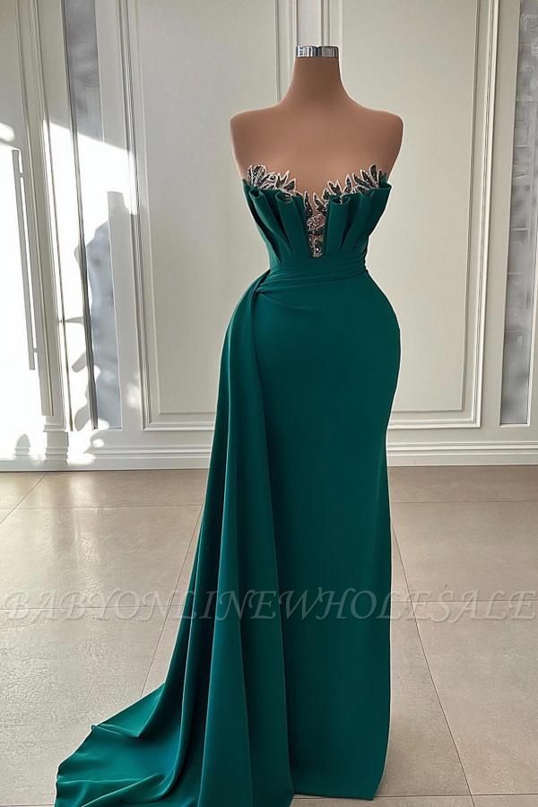 Sweetheart neaded dark green prom dress with half train