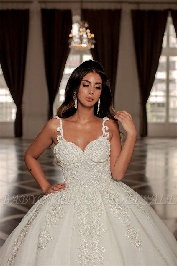 Charming Sweetheart Spaghetti Straps Organza Wedding Dress