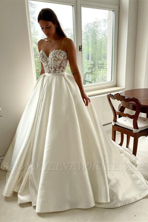 Chic Floor Length Sweetheart Sleeveless A Line Lace Satin Wedding Dress with Sweep Train