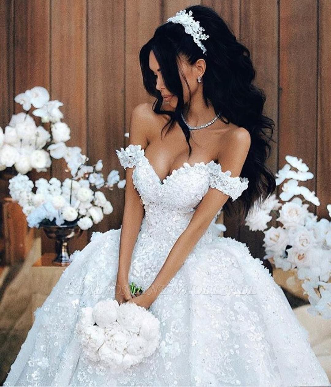 Off Плечевые аппликации Роскошные свадебные платья Princess Ball Gown Sexy Bride Dress