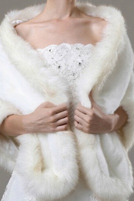 Elegant Warm Tulle White Half-Sleeves Casual Bride Wedding Wraps_3