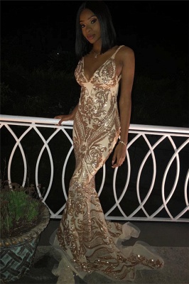 Sexy V-Neck Spaghetti Straps Sleeveless Gold Appliques Mermaid Prom Dresses_3
