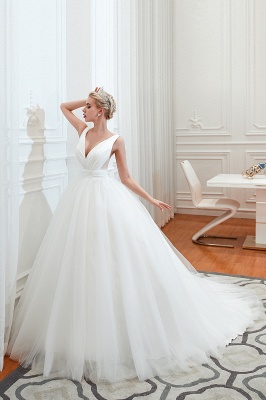 Sexy Vestido de Noiva Primavera Princesa Branco sem mangas com decote em V | Elegantes vestidos de noiva lombares com cinto_1