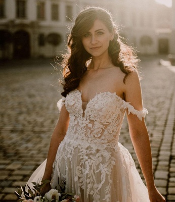 Романтическое свадебное платье из тюля с открытыми плечами для невесты_4