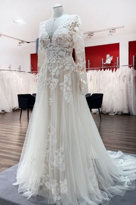Stylish Long Sleeves  Wedding Dress Soft Floral Lace Bridal Dress Floor Length_3