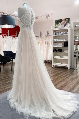 Sleeveless White V-neck A-line Lace Wedding Dresses_4