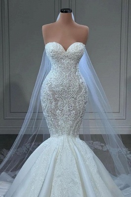 White sweetheart mermaid wedding dress with tulle shawl_2