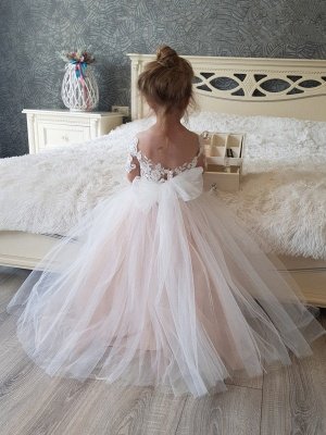 Halbe Ärmel Blumenmädchenkleid Tüll Spitzenapplikationen Süßes Kleid für kleine Mädchen