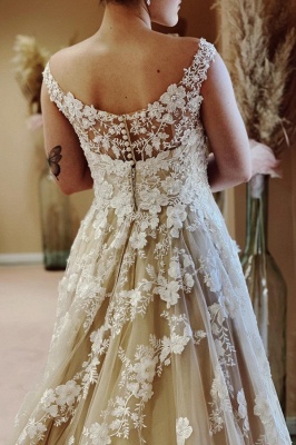 Charming Floor Length Sweetheart Straps Sleeveless A Line Lace Wedding Dress with Applique_5