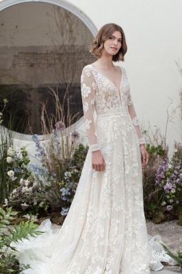 Exquisite Floor Length Sweetheart Long Sleeves A Line Hollow Lace Wedding Dress with  Chapel Train_1