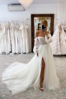 Chic Floor Length Sweetheart Long Sleeves A Line Split Front Tulle Wedding Dress with Chapel Train_1