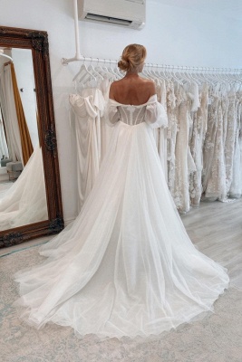 Chic Floor Length Sweetheart Long Sleeves A Line Split Front Tulle Wedding Dress with Chapel Train_3