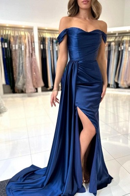 Темно-синее платье для выпускного вечера без бретелек с открытыми плечами