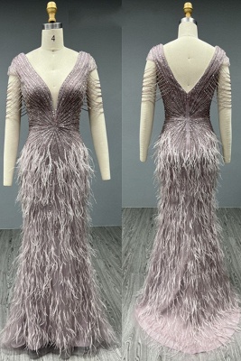 Vestido de baile de penas de luxo com mangas compridas e decote em V