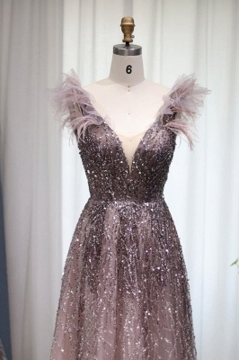 Luxuriöses Aline-Abendkleid mit glitzernden Pailletten und bodenlangem Pelzkleid mit V-Ausschnitt_9