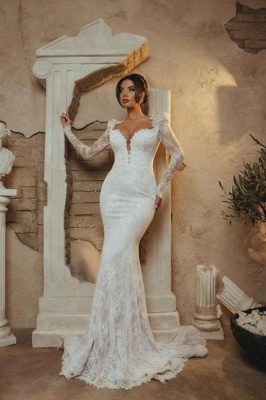 Vestidos de novia con escote corazón, manga larga, corte sirena y cola_1