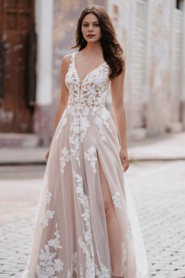 Robe de mariée simple en dentelle à col en V et coupe A-line