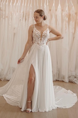 Robe de mariée trapèze en mousseline de soie à bretelles spaghetti et appliques en dentelle avec fente