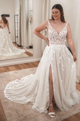 Robe de mariée trapèze en dentelle à appliques sans bretelles et fente