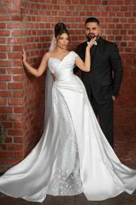 Unique One Shoulder Stain Sequin Mermaid Wedding Dresses_3