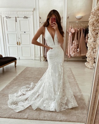 Unique Sleeveless Deep V-neck Lace Long Wedding Dresses_1