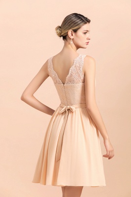 Cute Sleeveless Lace Knee Length Wedding Party Dress_9