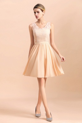 Cute Sleeveless Lace Knee Length Wedding Party Dress_5