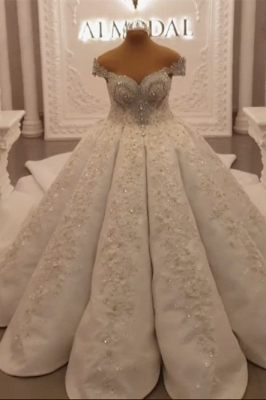 Luxury Sparkle Beaded Ball Gown Extreme Train Wedding Dress_3